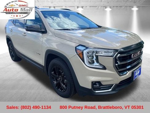 Used 2022 GMC Terrain AT4 w/ Infotainment Package II AWD/4WD image 9