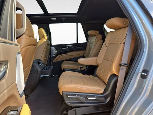 Certified 2024 Cadillac Escalade Sport w/ Touring Package AWD/4WD image 13