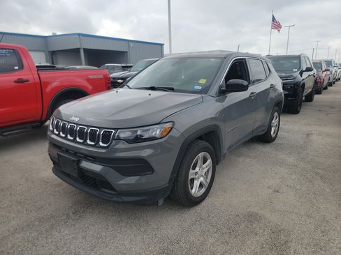 Used 2023 Jeep Compass Sport AWD/4WD image 1