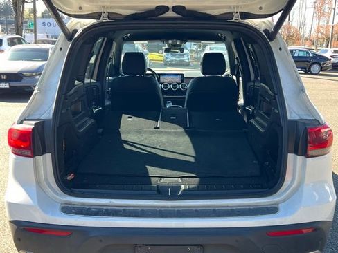 Used 2022 Mercedes-Benz EQB 300 4MATIC image 8