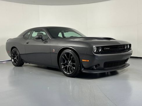 Used 2021 Dodge Challenger R/T Scat Pack RWD image 1