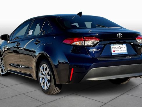 Used 2025 Toyota Corolla LE FWD image 7