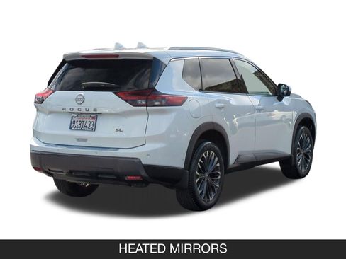 Certified 2025 Nissan Rogue SL w/ Tech Package image 8