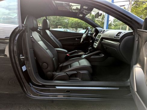 Used 2014 Volkswagen Eos image 35