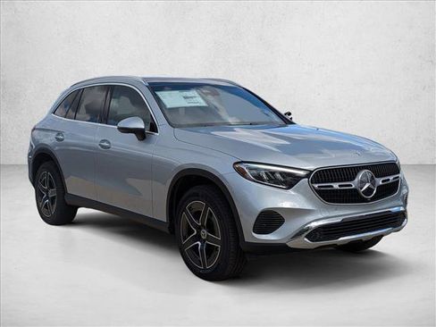 New 2026 Mercedes-Benz GLC 300 4MATIC image 17