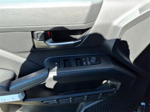 Used 2024 Toyota Tacoma TRD Sport image 12