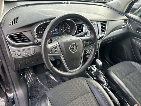 Used 2022 Buick Encore Preferred w/ Safety Package image 9