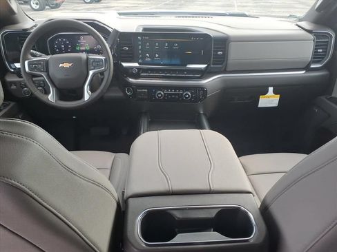 New 2026 Chevrolet Silverado 3500 LTZ w/ LTZ Convenience Package AWD/4WD image 19