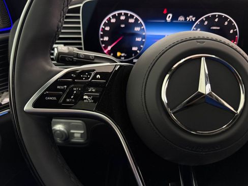 New 2026 Mercedes-Benz Maybach GLS 600 4MATIC image 15