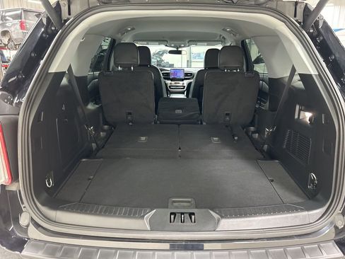Certified 2023 Ford Explorer XLT w/ Equipment Group 202A image 33