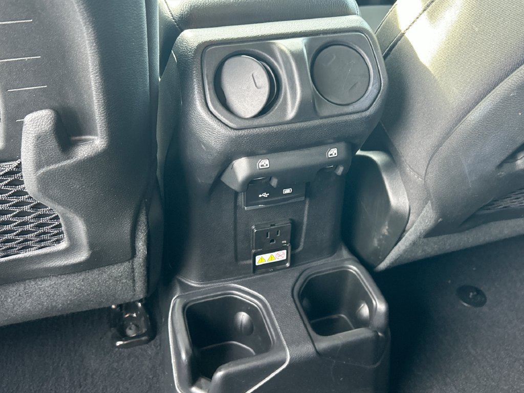 Used 2020 Jeep Wrangler Unlimited Rubicon AWD/4WD image 30