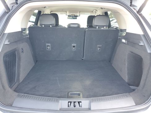 Certified 2024 Lincoln Corsair FWD image 8