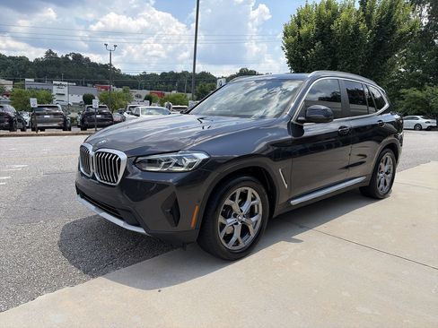 Used 2023 BMW X3 xDrive30i w/ Convenience Package w/ZPA AWD/4WD image 4