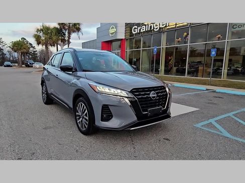 Used 2024 Nissan Kicks SR image 18