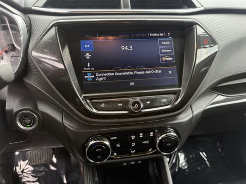 Used 2021 Chevrolet TrailBlazer ACTIV w/ Technology Package image 10