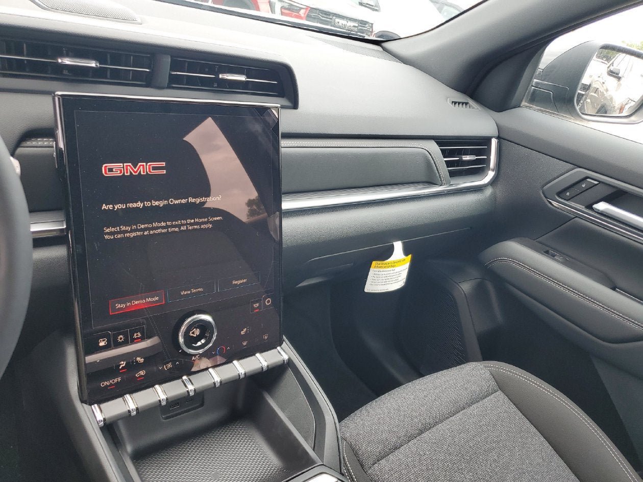 New 2027 GMC Terrain Elevation FWD image 26