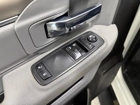 Used 2019 RAM 1500 Tradesman w/ Power & Remote Entry Group AWD/4WD image 17
