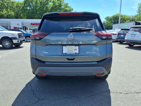 Certified 2023 Nissan Rogue SV AWD/4WD image 6
