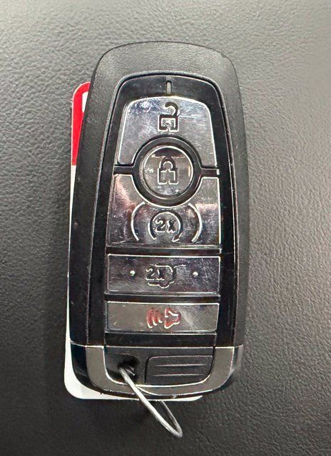 Used 2024 Lincoln Corsair AWD w/ Equipment Group 101A image 22