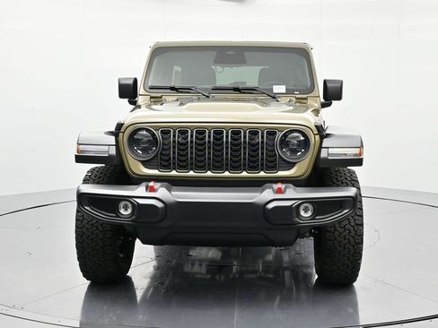 New 2026 Jeep Wrangler Unlimited Rubicon image 2