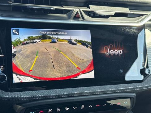 New 2026 Jeep Cherokee Laredo AWD/4WD image 29