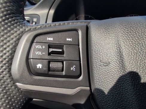 Used 2025 Honda Ridgeline TrailSport image 17