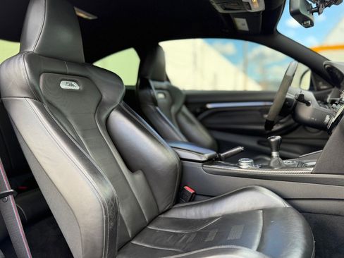 Used 2017 BMW M4 Coupe image 38