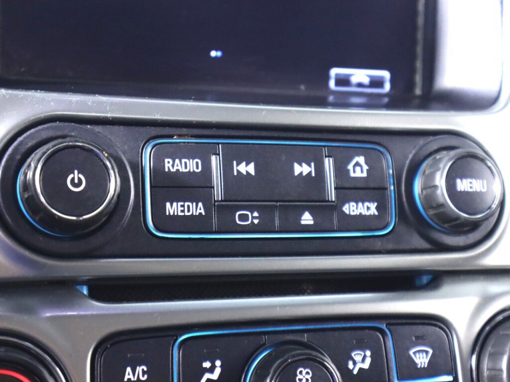 Used 2019 Chevrolet Suburban LS AWD/4WD image 21