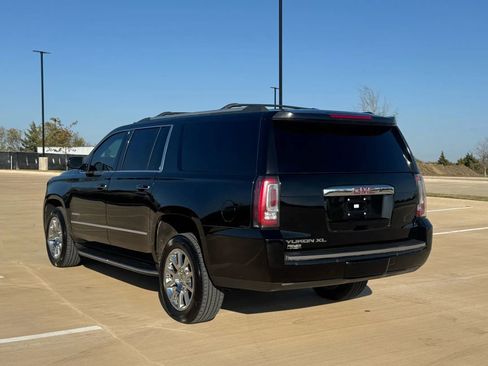 Used 2018 GMC Yukon XL Denali w/ Open Road Package image 6