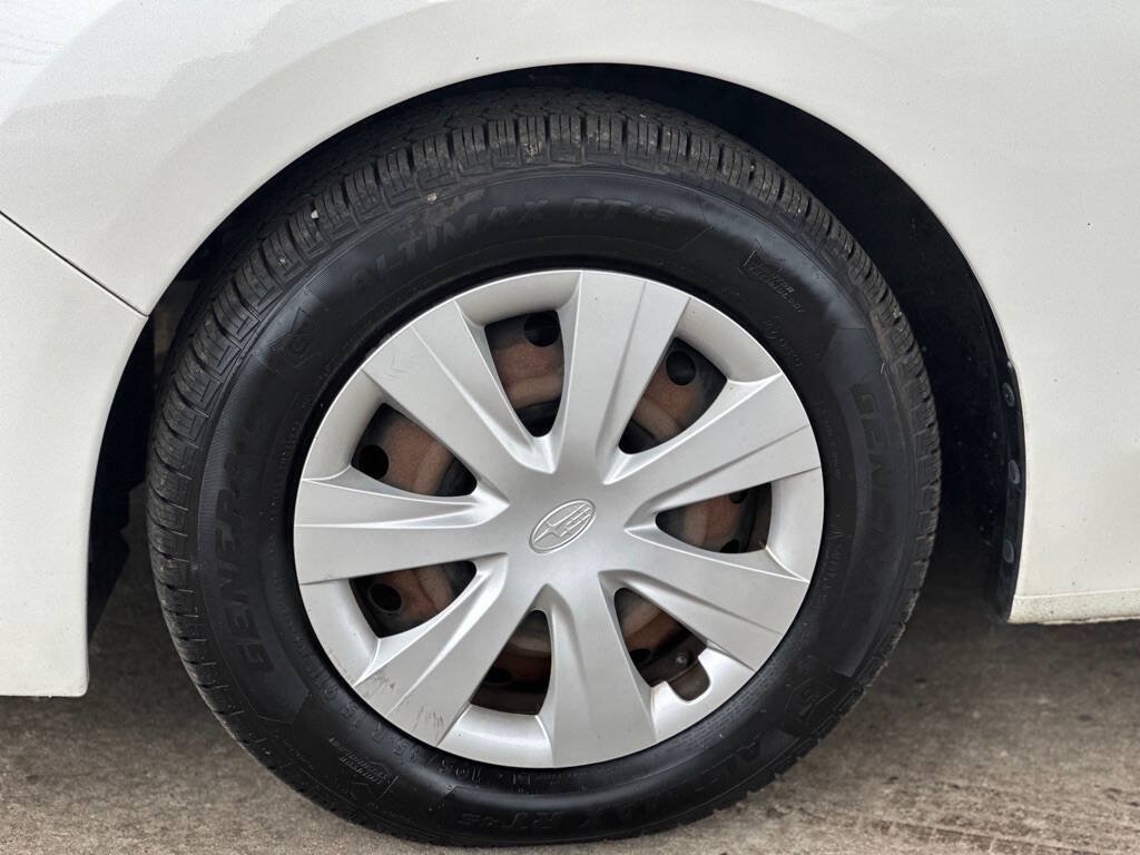 Used 2016 Subaru Impreza 2.0i AWD/4WD image 4
