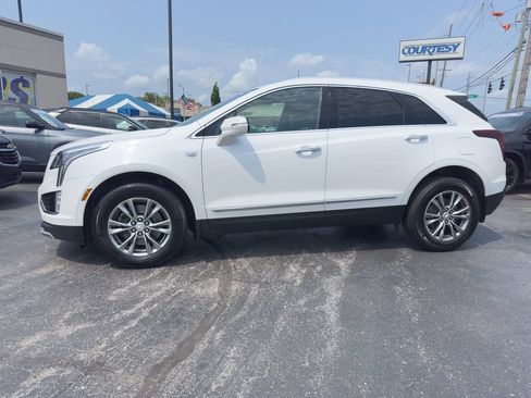 Used 2023 Cadillac XT5 Premium Luxury AWD/4WD image 8
