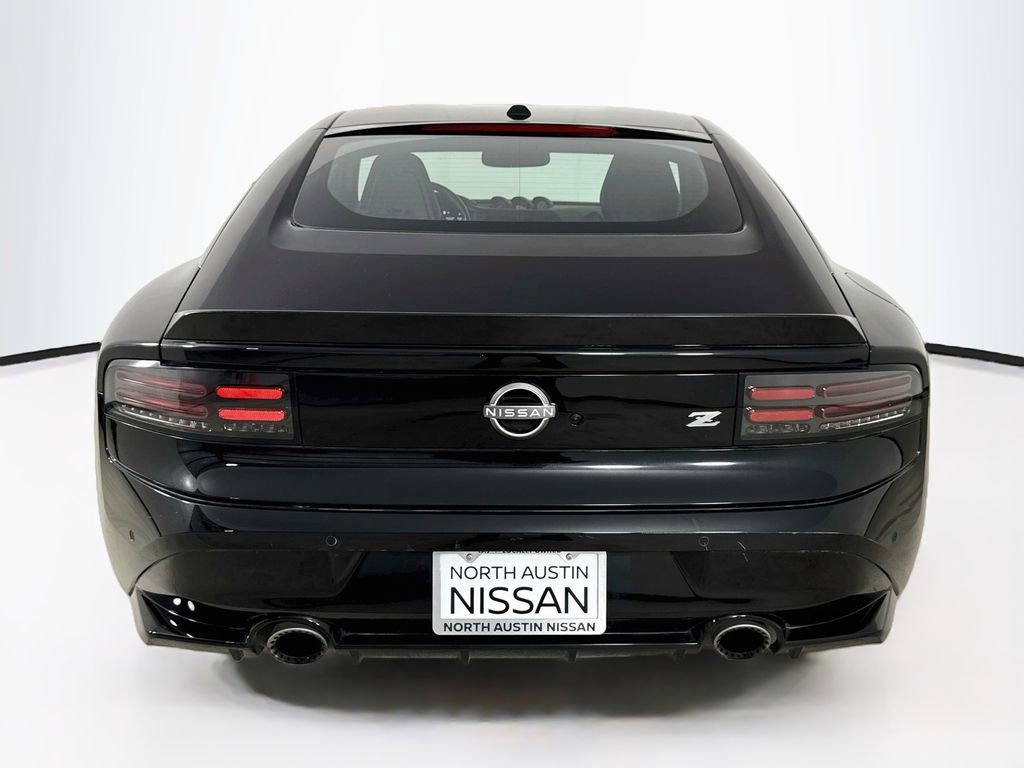 Used 2024 Nissan Z Performance w/ Floor Mat Package RWD image 7