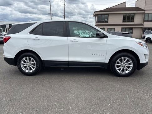 Used 2020 Chevrolet Equinox LS w/ LPO, Cargo Package AWD/4WD image 1