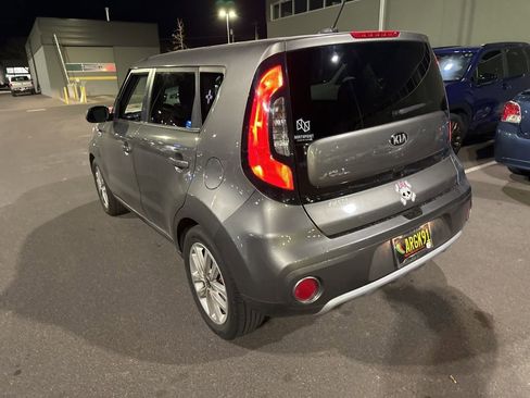 Used 2017 Kia Soul + image 33