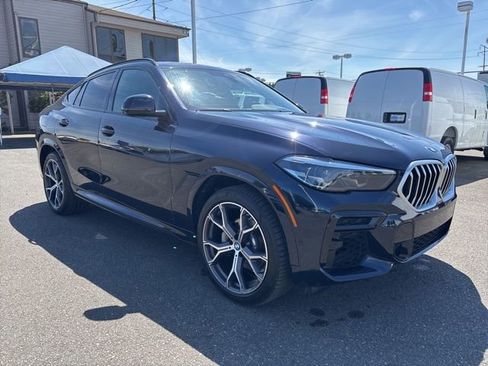 Used 2022 BMW X6 xDrive40i AWD/4WD image 7