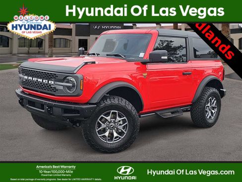 Used 2023 Ford Bronco Badlands image 1