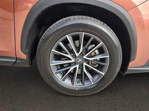 Used 2025 Lexus NX 350 AWD w/ Premium Package image 9