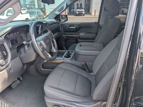 Used 2021 Chevrolet Silverado 1500 RST w/ Convenience Package II AWD/4WD image 15