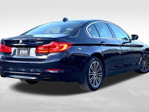 Used 2017 BMW 540i xDrive image 13