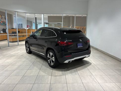 Used 2026 Mercedes-Benz GLA 250 4MATIC image 5