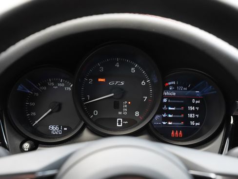 Used 2024 Porsche Macan GTS AWD/4WD image 11