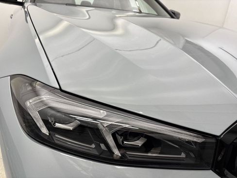 New 2026 BMW 330i xDrive Sedan w/ M Sport Package AWD/4WD image 18