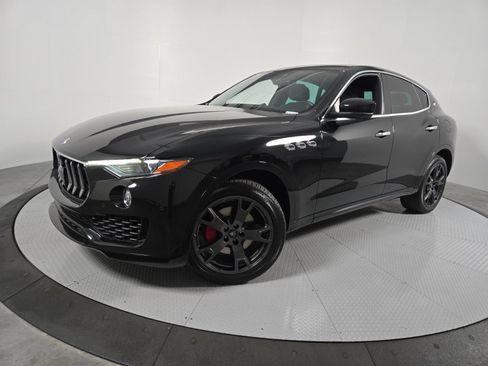 Used 2019 Maserati Levante AWD/4WD image 1