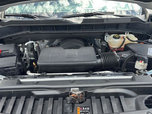 Used 2019 Chevrolet Silverado 1500 LT w/ All-Star Edition AWD/4WD image 9
