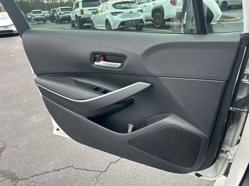 Used 2020 Toyota Corolla SE image 27