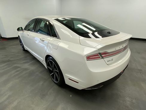 Used 2016 Lincoln MKZ AWD w/ Equipment Group 300A Reserve image 4