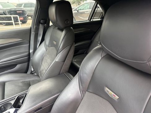 Used 2019 Cadillac CTS V w/ Luxury Package image 8