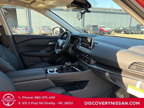 New 2026 Nissan Rogue SV image 41