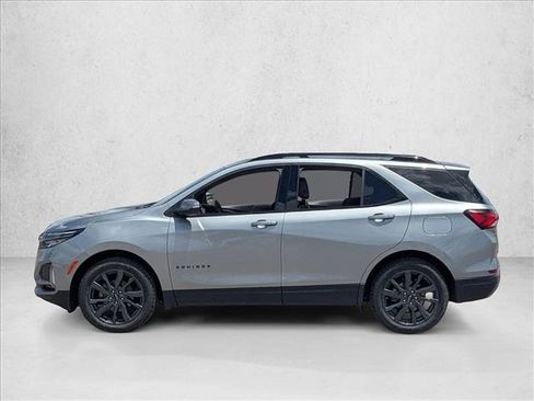 Used 2023 Chevrolet Equinox RS FWD image 8
