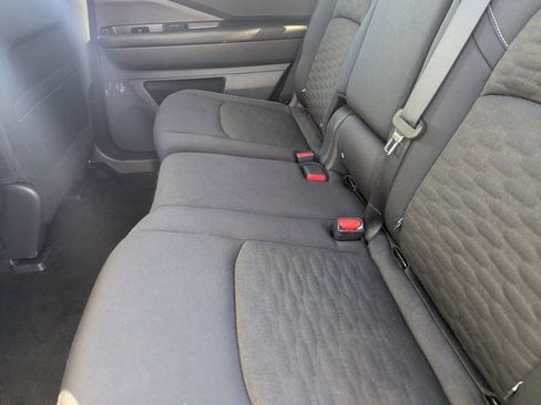 Used 2024 Nissan Pathfinder SV image 17